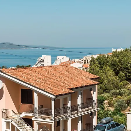 For Four With A Sea View Gostinjska kuća