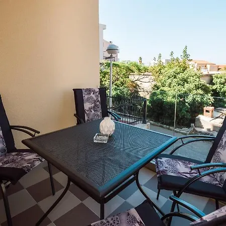 For Four With A Sea View Gostinjska kuća *