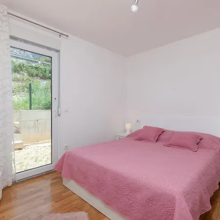 For Four With A Sea View Gostinjska kuća *